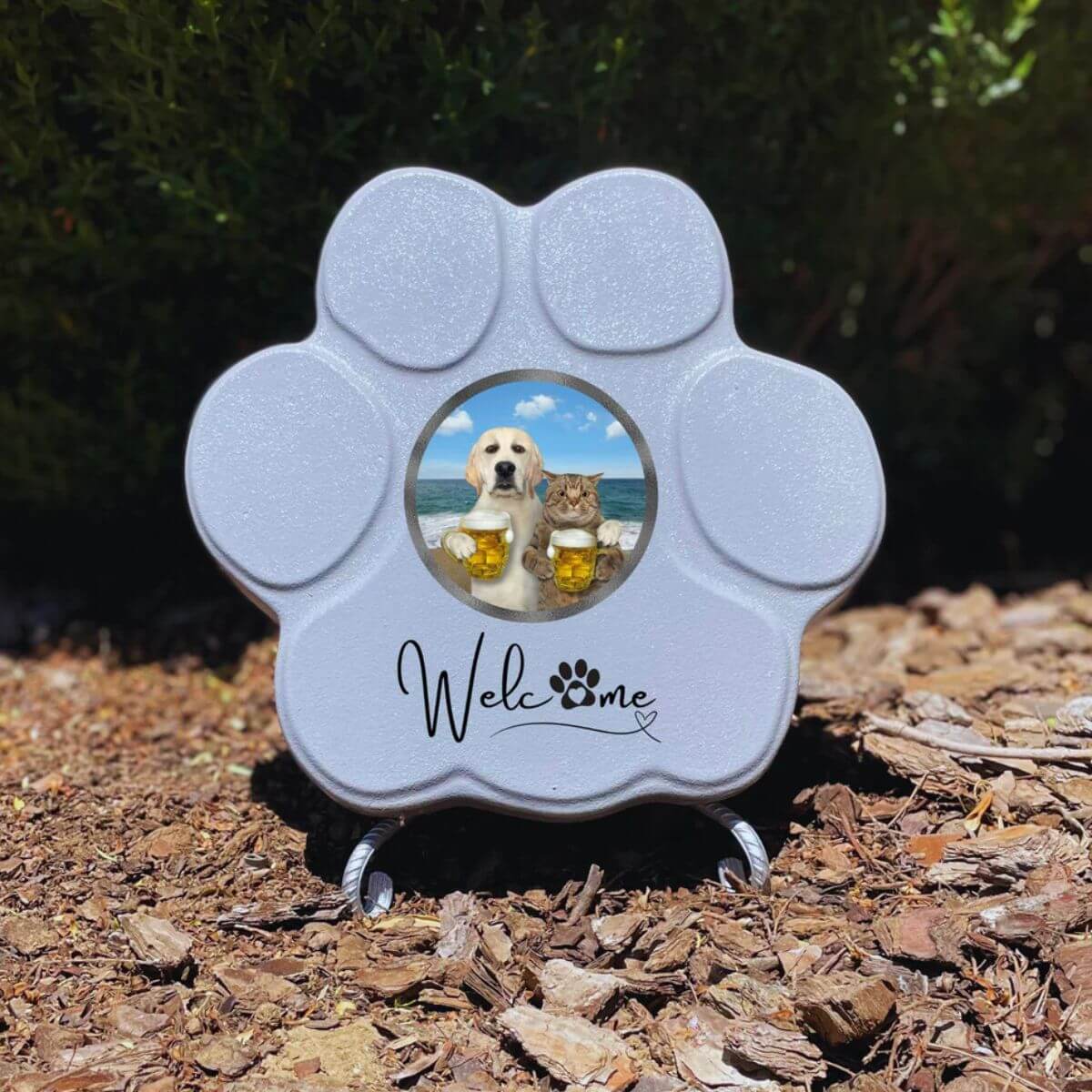 Huella personalizada gris mediano con soporte, incluye imagen divertida de perro y gato. Regalo original y único para amantes de mascotas.