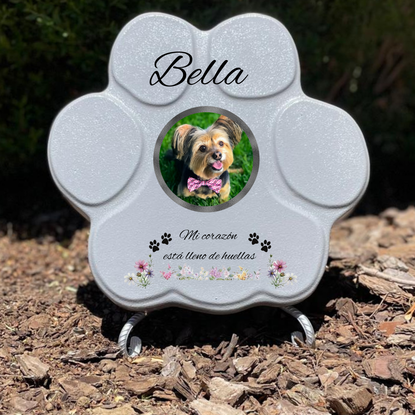 Lápida mediana gris con soporte, personalizada con imagen y mensaje para mascota