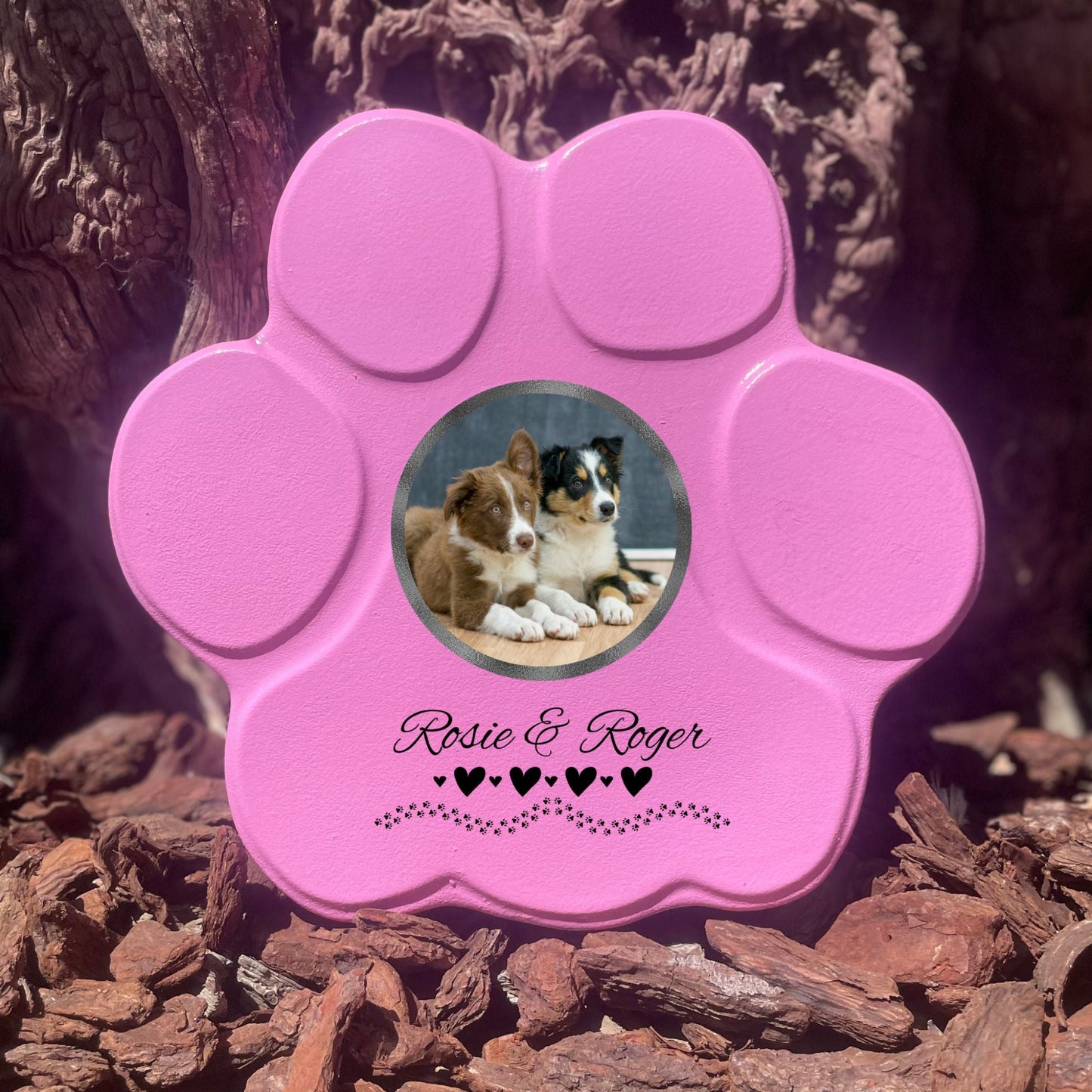 Huella rosa mediana sin soporte, personalizada con foto y dedicatoria para varias mascotas
