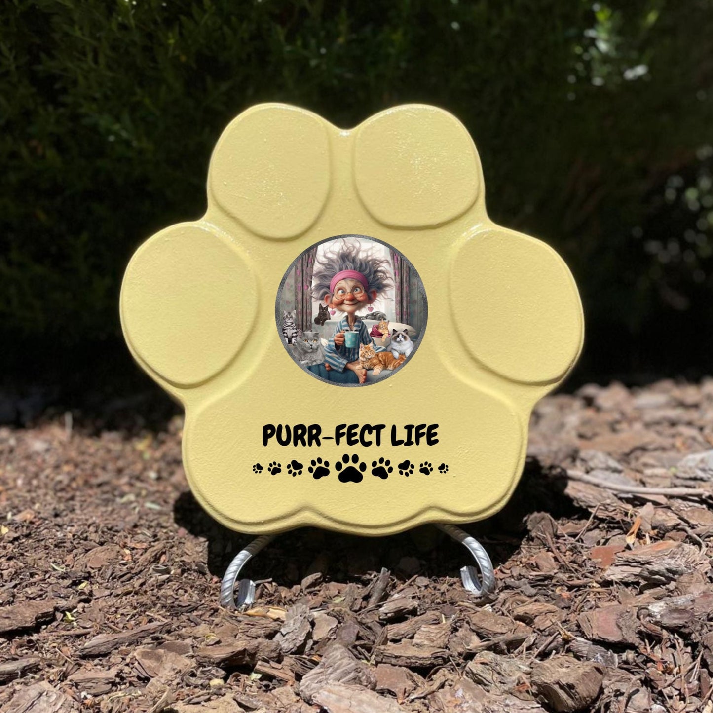 soporte

Huella de piedra 'Purr-fect Life' en color amarillo, tamaño mediano, con soporte para decoración de jardín o hogar.
