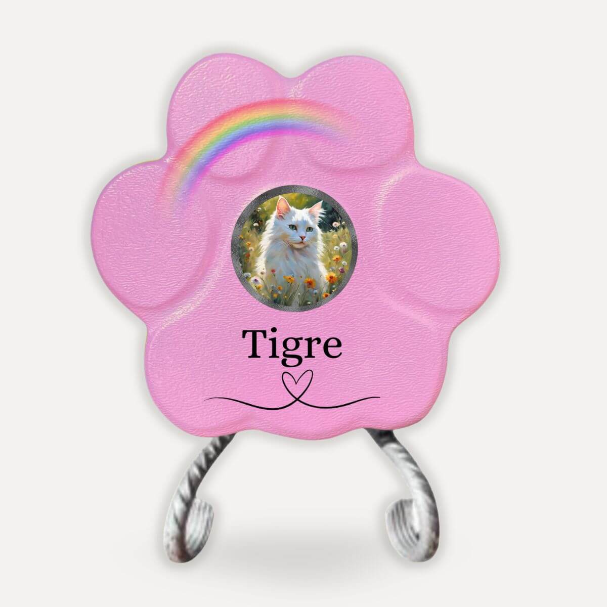 Placa conmemorativa personalizada para gato con foto y nombre Tigre en huella de hormigón rosa con soporte decorativo y arcoíris simbólico para recuerdo de gato fallecido