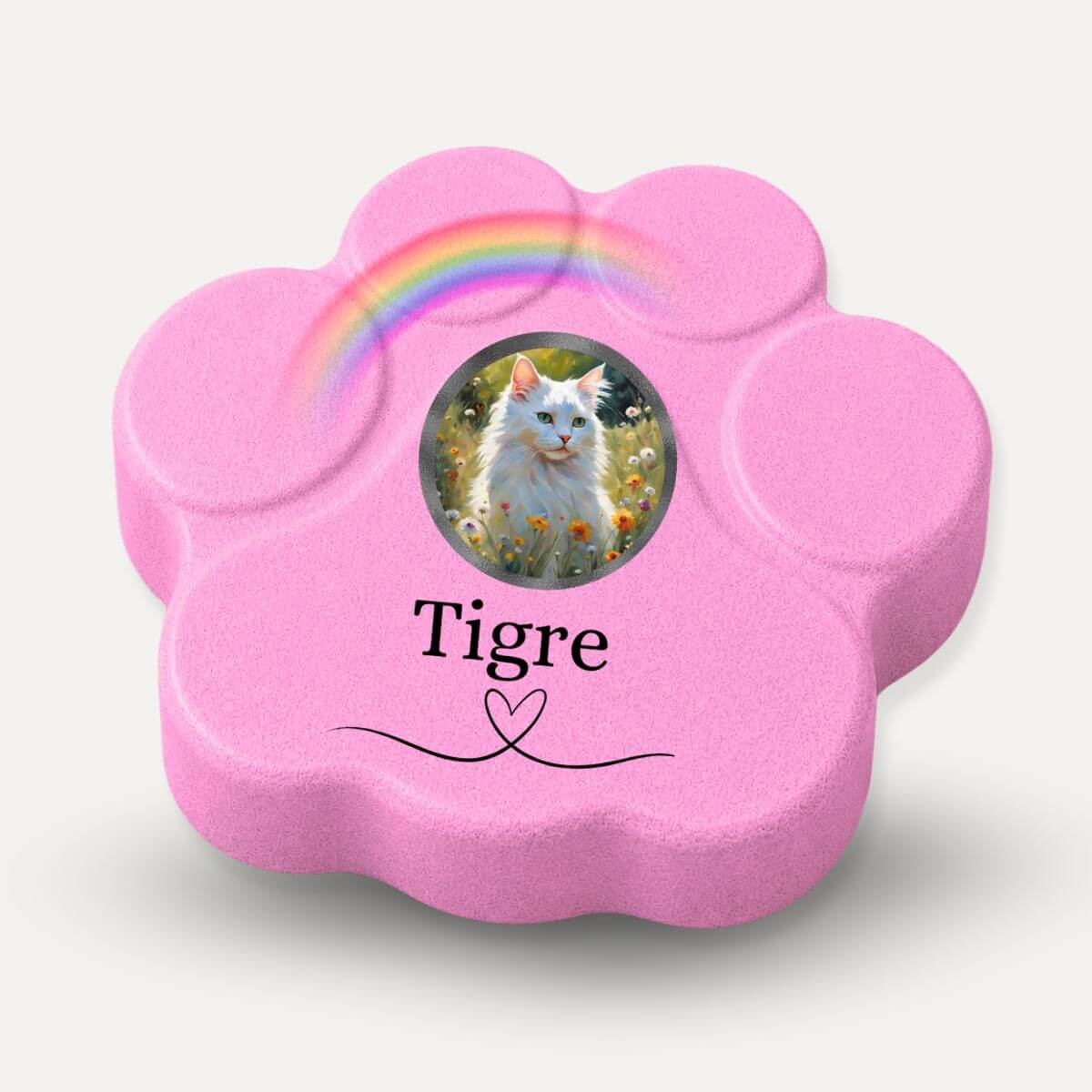 Placa conmemorativa personalizada para gato con foto y nombre Tigre en huella de hormigón rosa con arcoíris decorativo y acabado tipo piedra para gato fallecido