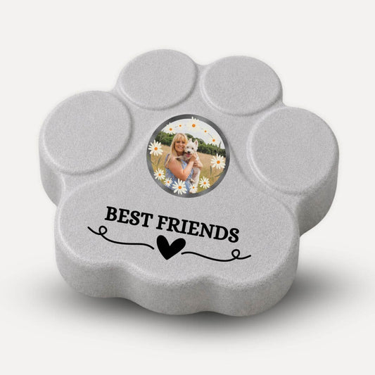Placa personalizada "Best Friends" con foto para mujeres y sus mascotas en color gris.