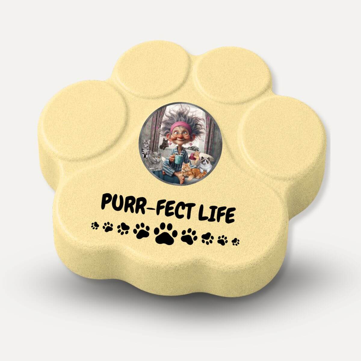 Placa decorativa artesanal en color amarilla con diseño Purr-fect Life para amantes de los gatos