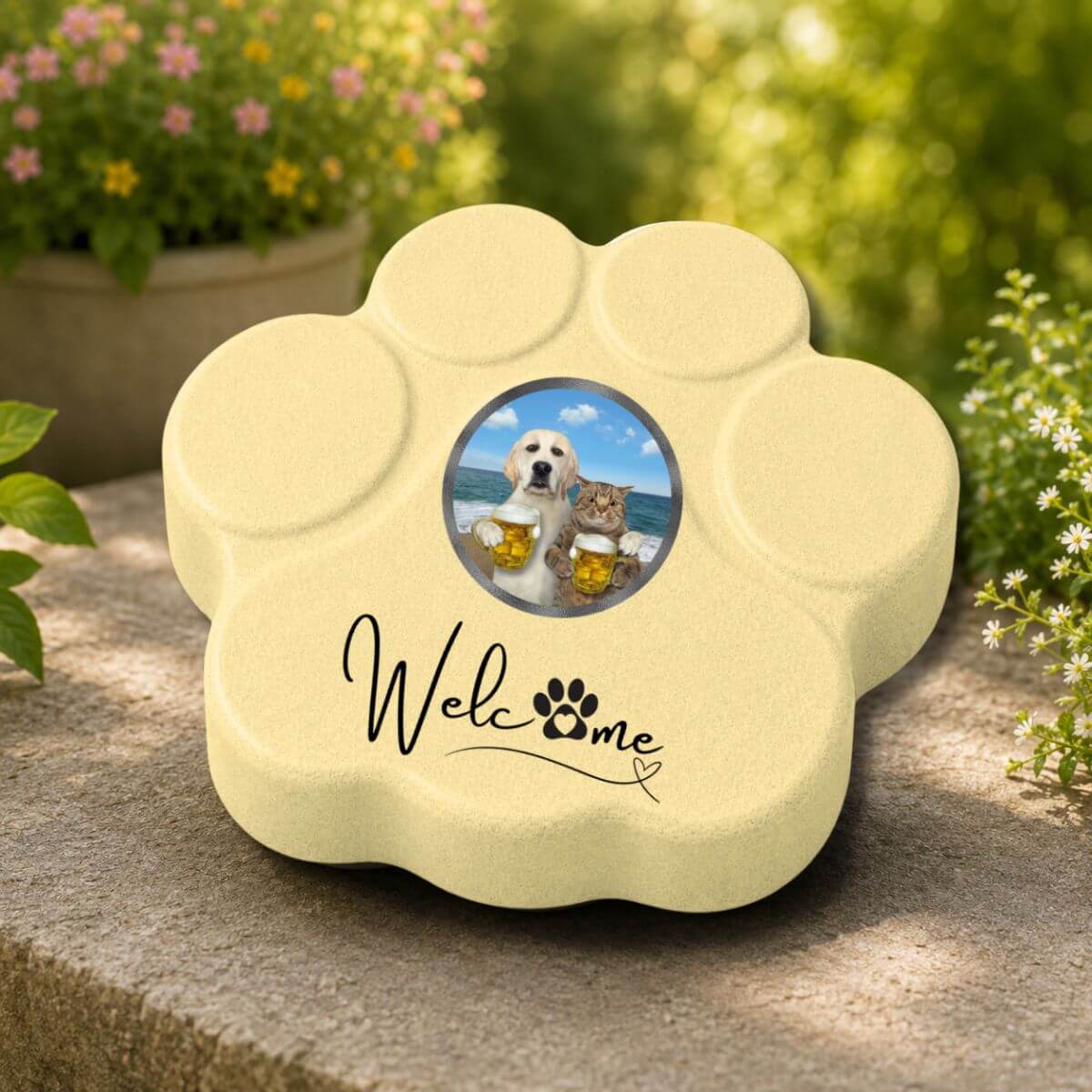 Placa decorativa artesanal en color amarilla con diseño Welcome para exteriores protegidos o semiprotegidos