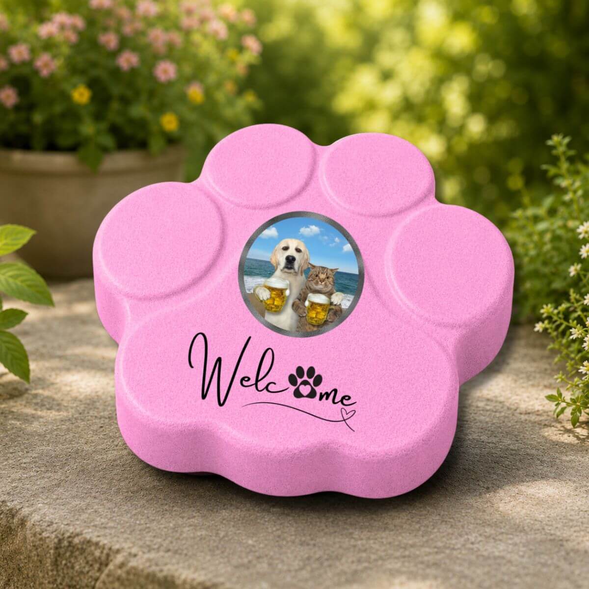 Placa decorativa artesanal en color rosa con diseño Welcome para exteriores protegidos o semiprotegidos