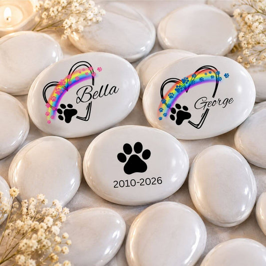 Guijarros de cristal personalizados para mascotas con huellas rosas y azules, nombre y fechas de recuerdo